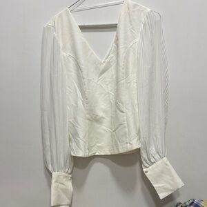 Lefton Cream V-Neck Blouse with Pleated Sleeves